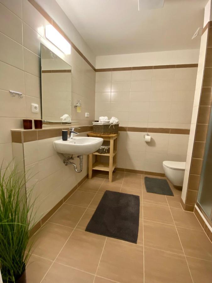 Apartmany Duo Trebon Bagian luar foto